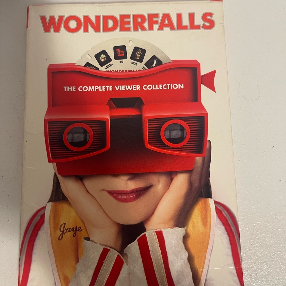 Wonderfalls – The Complete Series DVD Set (Rare Cult Favorite)